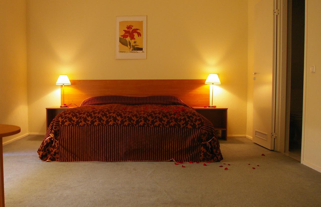 Centre Hotel คอนัส ภายนอก รูปภาพ