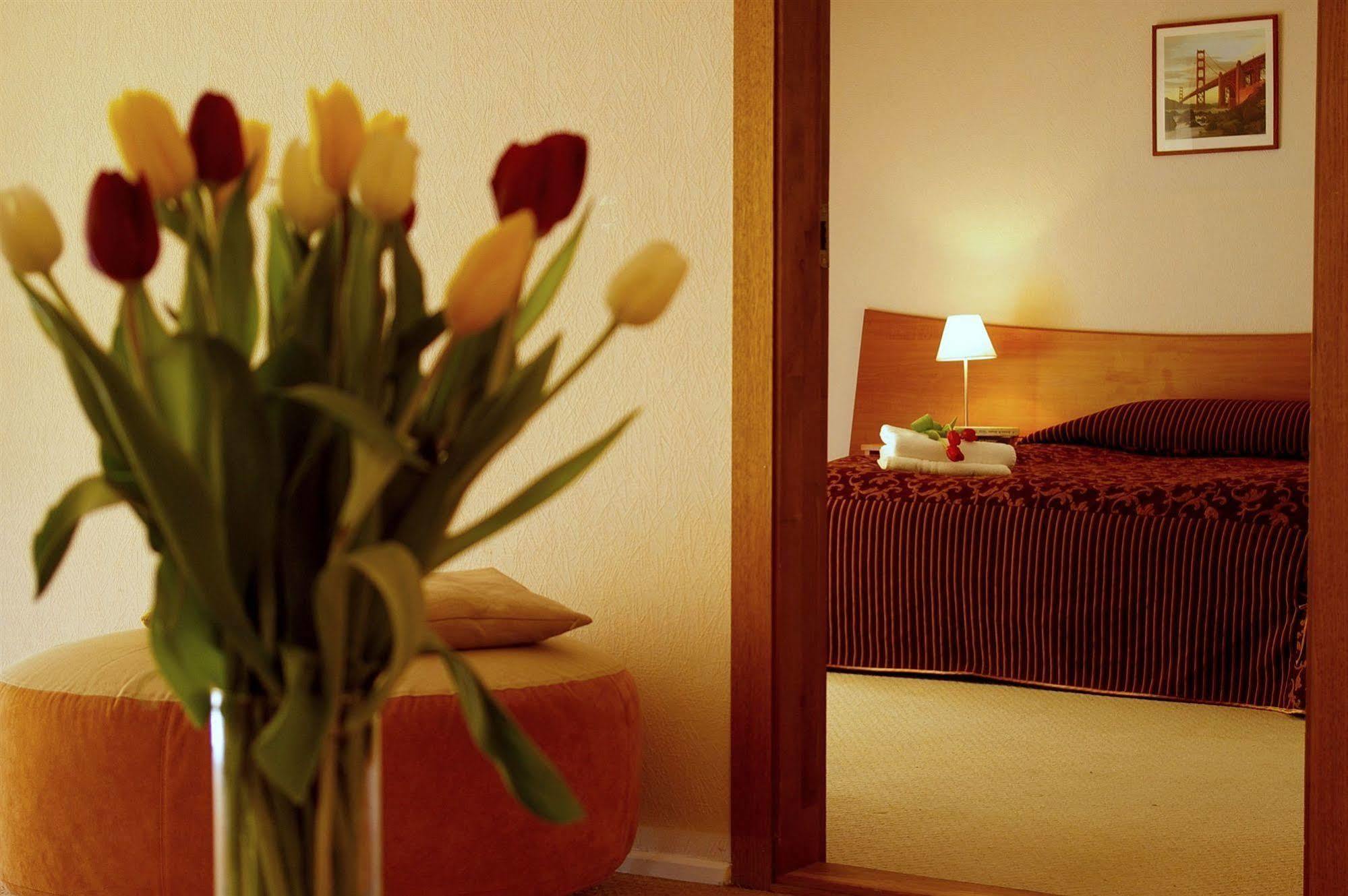 Centre Hotel คอนัส ภายนอก รูปภาพ